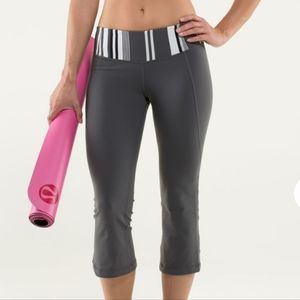 Lululemon crop pants....size 6